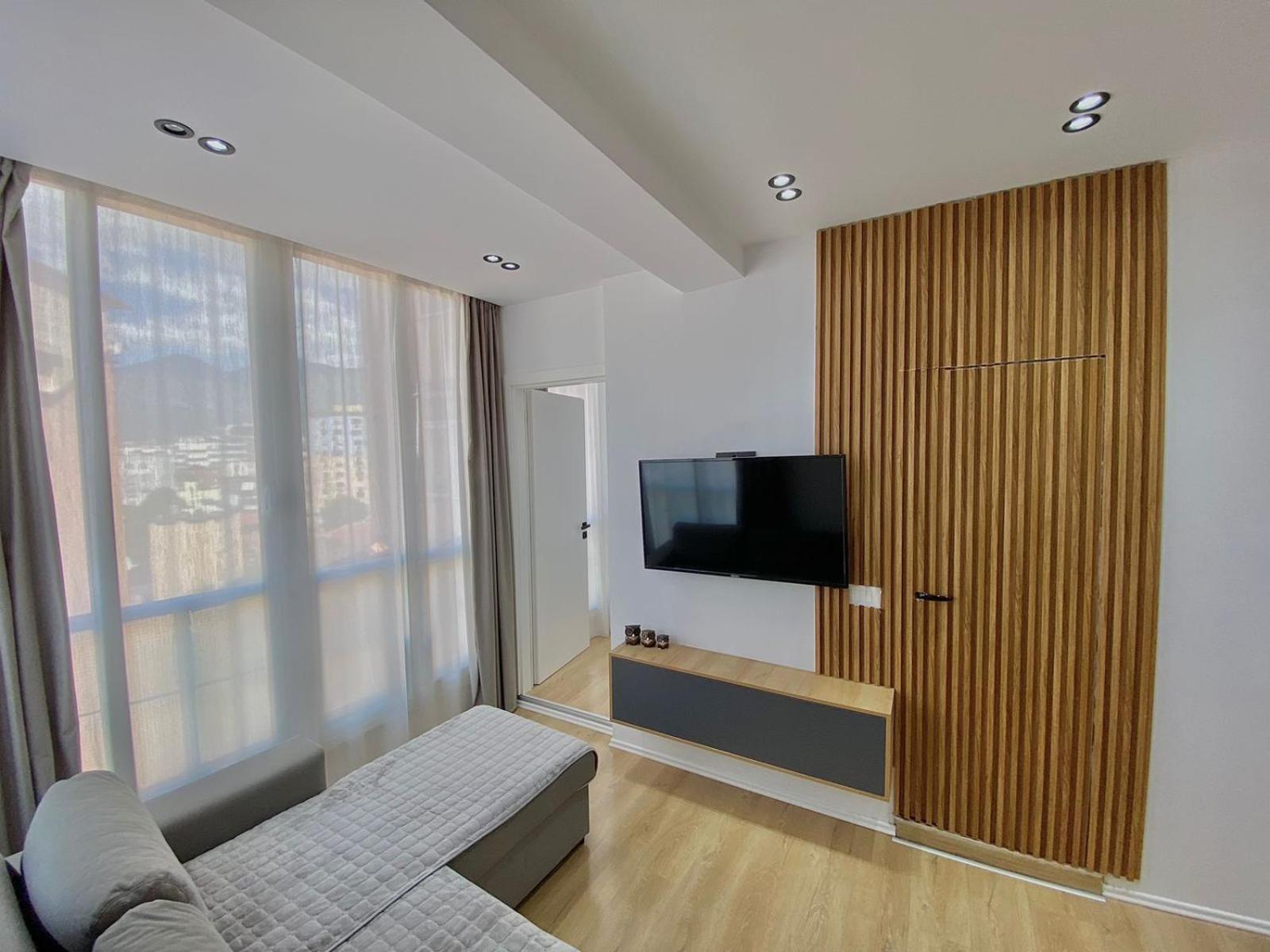 Mara Central Apartment 3 Tirana Zewnętrze zdjęcie